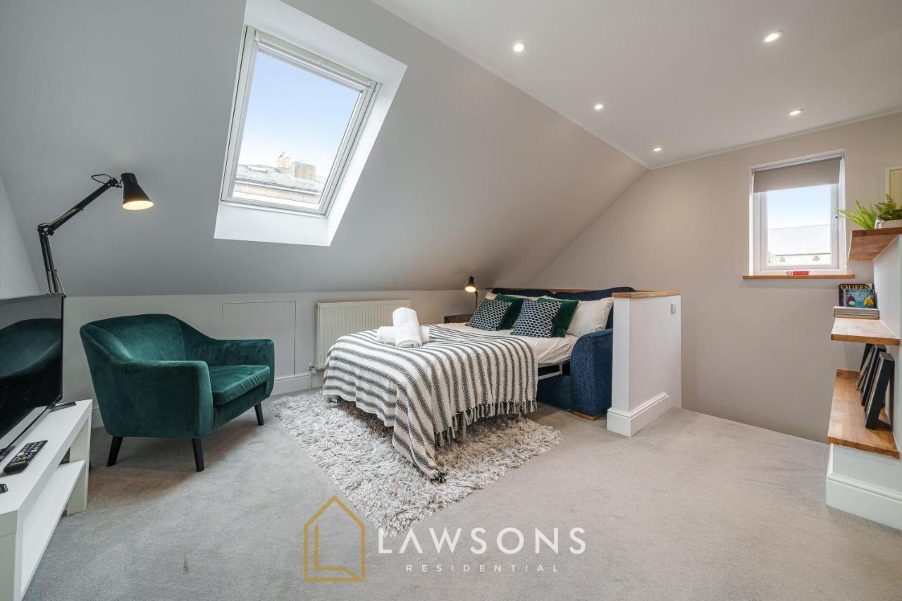 Loft Living By Lawsons With Parking Apartment Windsor Exterior foto