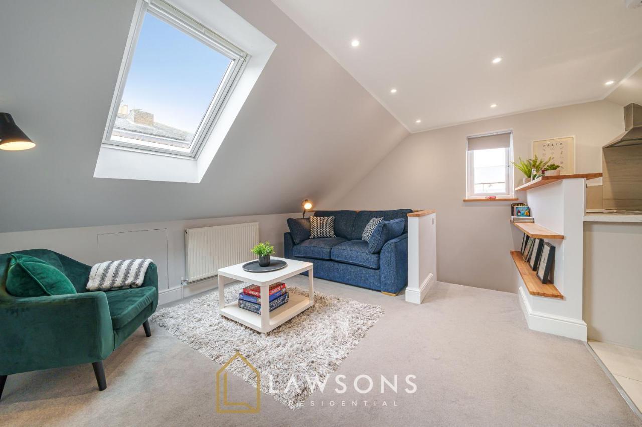 Loft Living By Lawsons With Parking Apartment Windsor Exterior foto